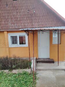 Casa de vânzare in Avram Iancu - foto 2
