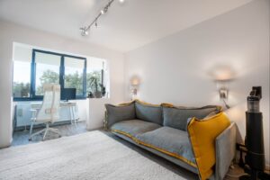 Apartament 3 camere Renovat zona bl. Garii - foto 11