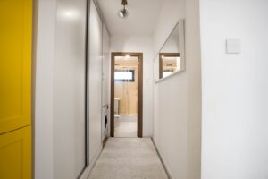 Apartament 3 camere Renovat zona bl. Garii - foto 12