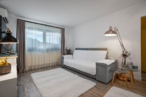 Apartament 3 camere Renovat zona bl. Garii - foto 7