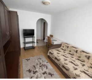 Apartament 2 camere zona Cetate parter - foto 2