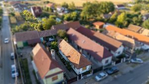 CASĂ DE VÂNZARE ÎN CIUGUD – TEREN 1.103 MP – ACCES LA DOUĂ STRĂZI - foto 8