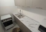 Garsonieră decomandată de închiriat Răcădău | Prima închiriere | Renovată | Balcon | Etaj 3