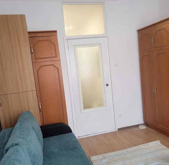 Garsonieră modernă, cameră de cămin în Tractorul, Brașov | 21 mp | Mobilată și utilată | Ideal investiție
