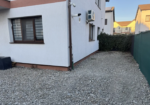Apartament tip casă cu curte privată 75 mp în Sânpetru | 2 camere | Parcare proprie | Mobilat & utilat complet