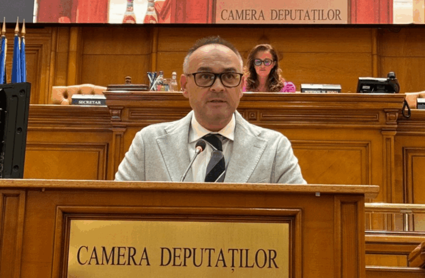 Voicu Vușcan: Reforma administrației nu poate fi făcută cu drujba