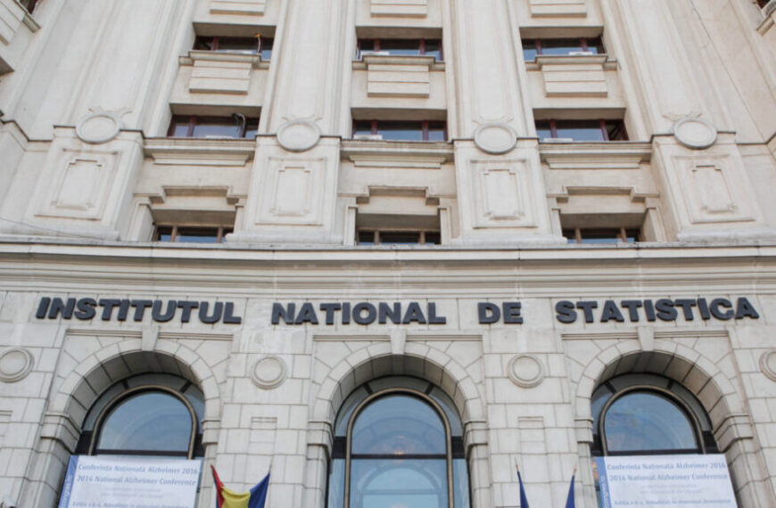 Vești îngrijorătoare de la INS: Populația României continuă să scadă, iar orașele pierd locuitori