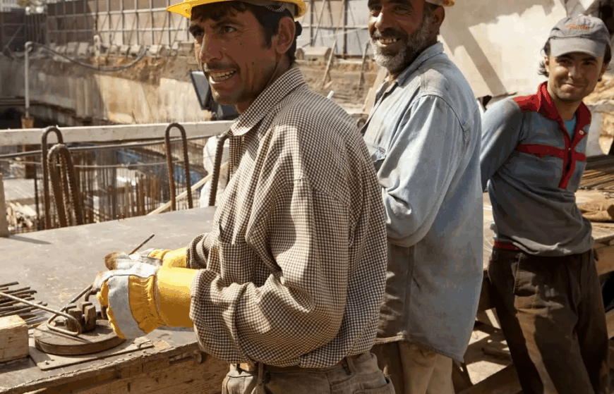 România, noul „acasă” pentru muncitorii din Asia și Africa: povești despre curaj, speranță și un trai mai bun