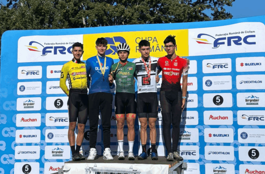 Primarul Gabriel Pleșa felicită sportivii din Alba Iulia pentru performanțele obținute la Cupa României de Ciclocros