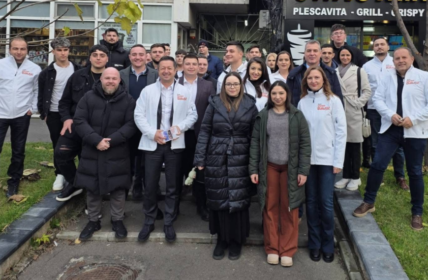 Organizații din Brașov, mobilizate la București pentru a-l susține pe Daniel Băluță. De ce această demonstrație de forță politică?