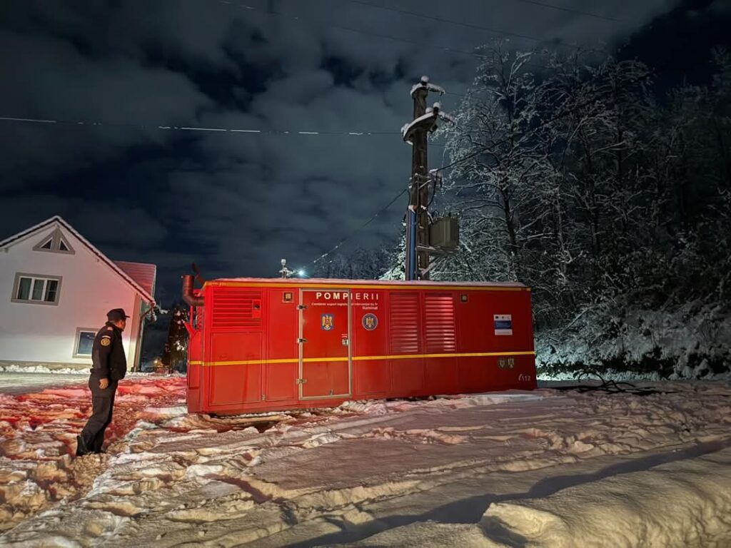 Peste 12.000 locuitori fără energie electrică, avariile la rețele de furnizare a apei potabile remediate, ca urmare a Codului Galben de ninsori post thumbnail image