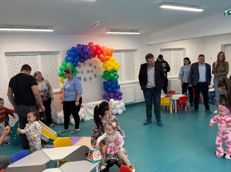 Sebeș: Creșă nouă dată în folosință, în Aleea Parc