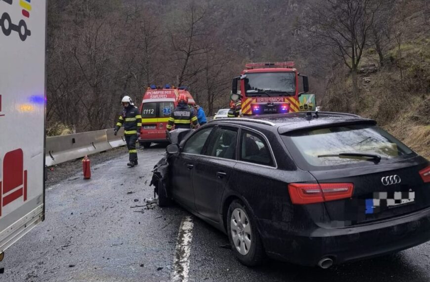 Coliziune între două autoturisme pe DN 67C – Transalpina