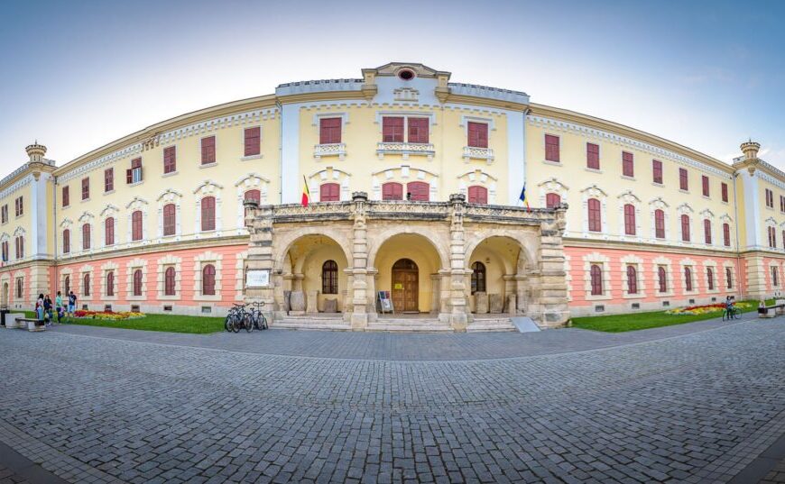 Acces gratuit pentru doamnele și domnișoarele de 8 Martie, la Muzeul Național al Unirii din Alba Iulia