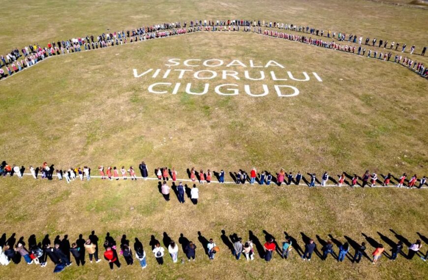 „Școala viitorului” la Ciugud. Școală Smart, cu o investiție de 10 milioane de euro, bani de la administrația locală și comunitate