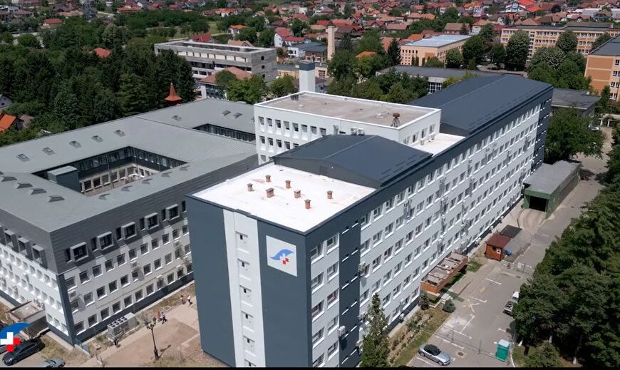 O nouă intervenție de reconstrucție mamară, realizată cu succes de medicii Cristian Țibea și Andrei Coșeriu, la Spitalul Județean de Urgență Alba Iulia