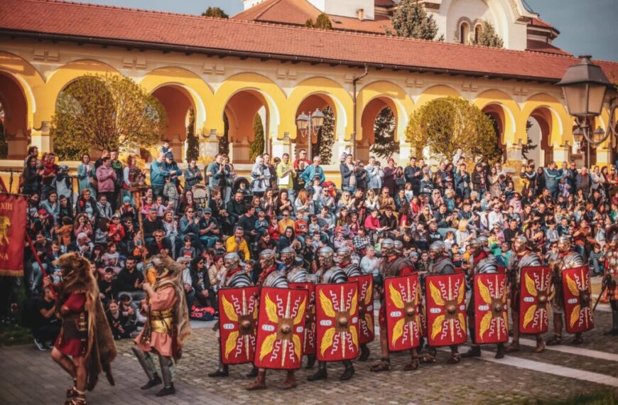 Vineri: Primul spectacol de reconstituire istorică, prezentat de Garda Apulum în Cetatea Alba Carolina