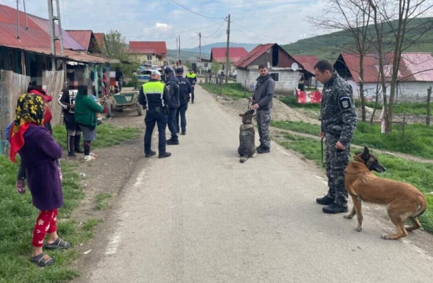 Acțiune a polițiștilor în Hopârta,Lopadea Nouă și Rădești, pentru prevenirea faptelor ilegale și menținerea ordinii publice: Amenzi de aproape 2000 lei și un permis reținut