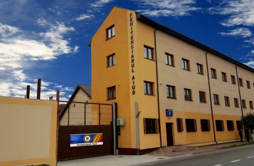 Bărbat din Alba, posesorul unui mandat de arestare reținut de polițiști