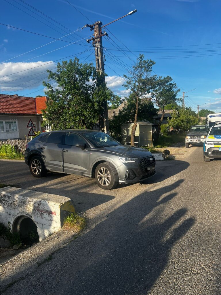 Accident rutier la Horezu: Biciclist lovit de mașină