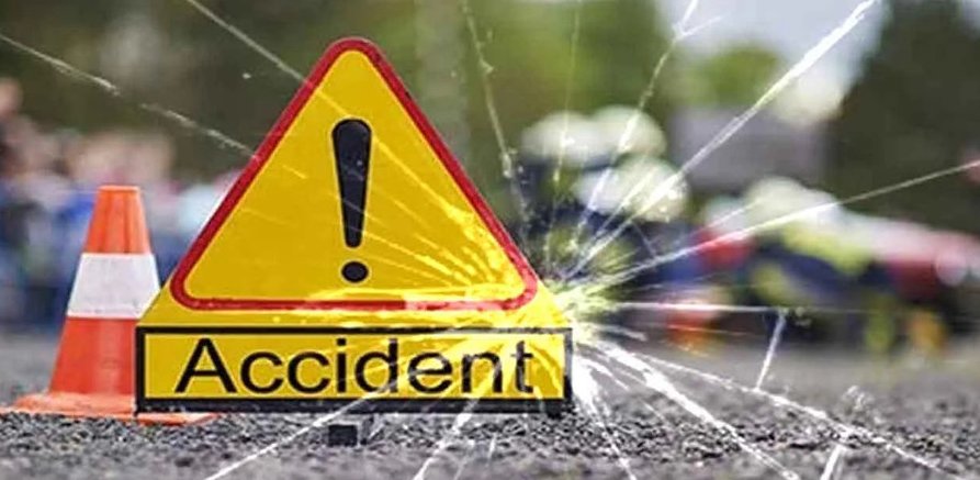 Accident Rutier pe DN 24D: Trafic Bloquent post thumbnail image