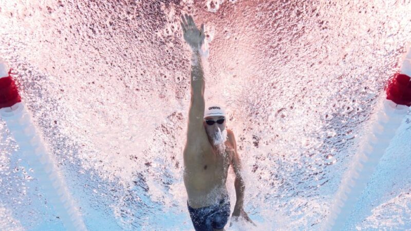 David Popovici se pregătește pentru finala de 200 m liber