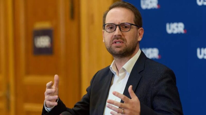Dominic Fritz Rămâne Președintele USR