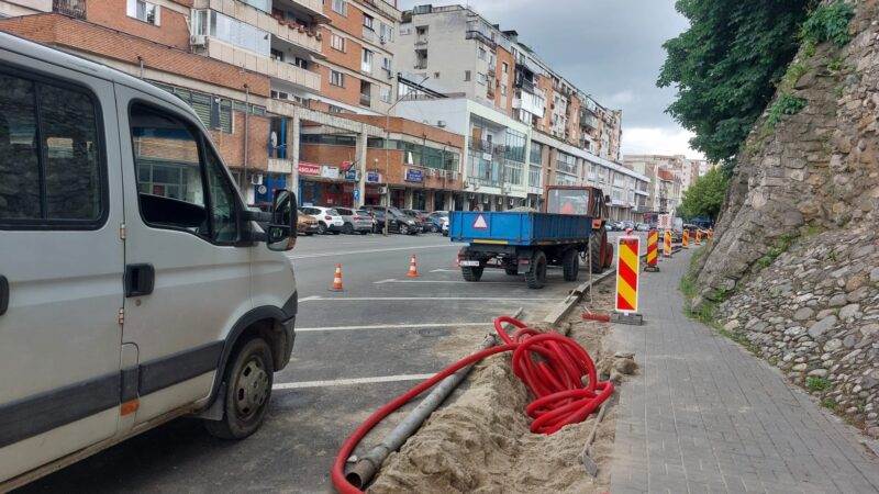 Poliția Locală face apel la șoferi pentru a evita blocaje
