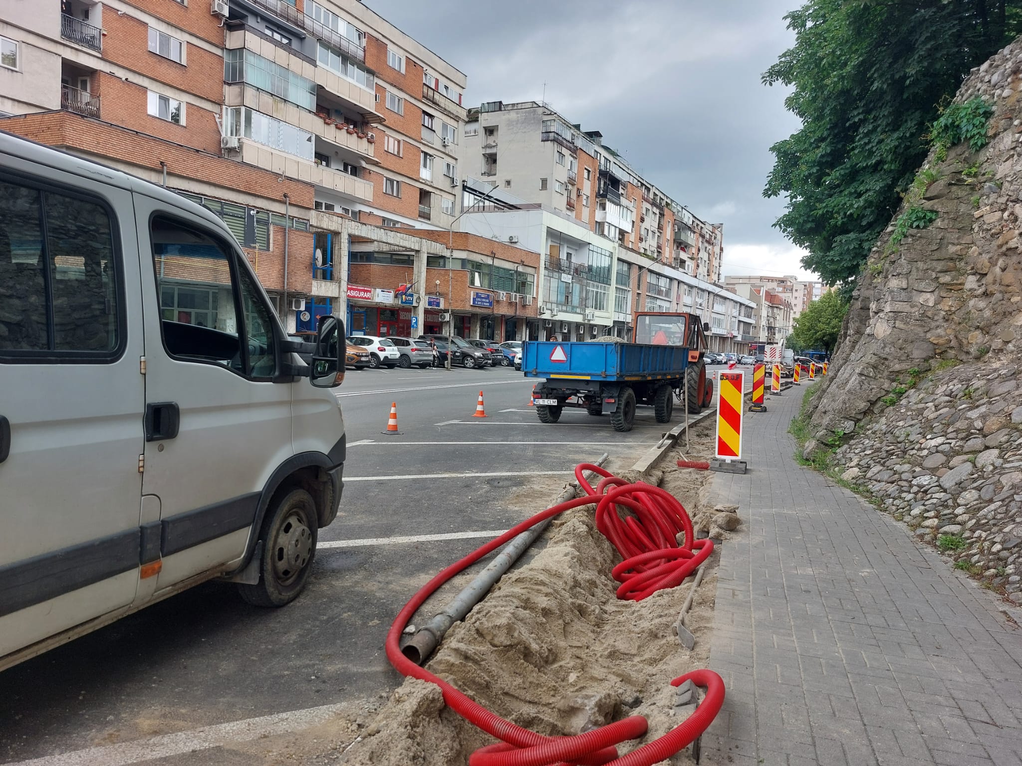 Poliția Locală face apel la șoferi pentru a evita blocaje
