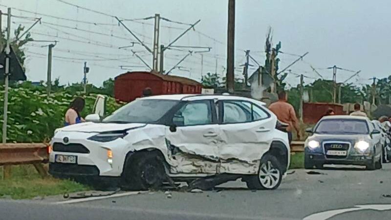 Accident pe DN 24: Femeie rănită
