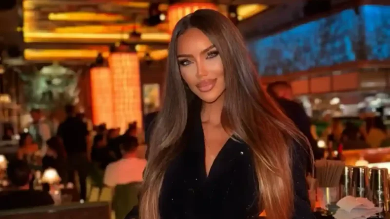 ANAF scoate la vânzare peste 770 de articole vestimentare confiscate de la Bianca Drăgușanu: Românii s-au înghesuit să achiziționeze colanți, bustiere și haine uzate
