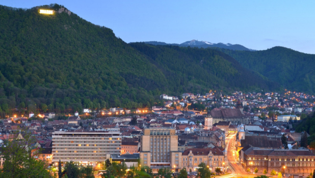 Brașovul, în urma altor orașe la organizarea de evenimente! Pierderi financiare semnificative față de Cluj, Constanța, Iași și Craiova