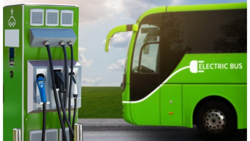 Brașovul își extinde flota cu 10 autobuze electrice articulate finanțate din fonduri europene