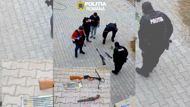 Descoperire de arme ilegale în Vulcan: Un bărbat de 37 de ani avea acasă un adevărat arsenal