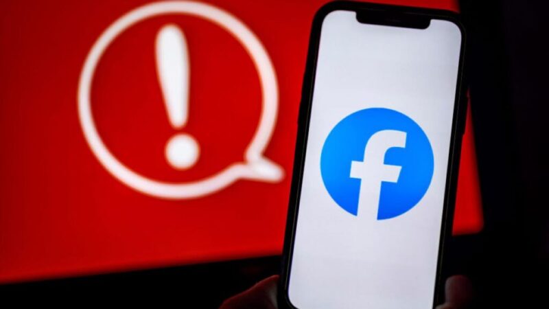 Facebook a picat: Utilizatorii din România raportează probleme
