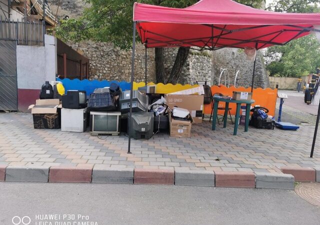 Ghimbav: Inițiativă de reciclare a deșeurilor electrice cu tombolă pentru reciclatori