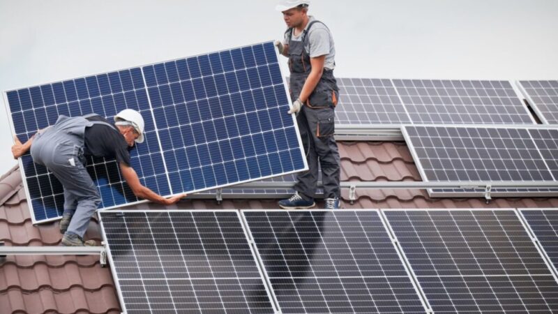 Legea Prosumatorilor: O Nouă Eră pentru Energie Regenerabilă