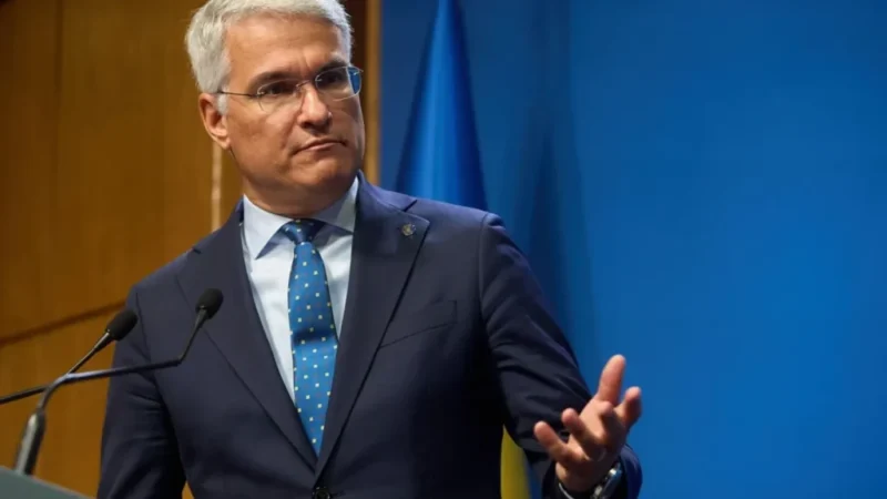Ministrul Muncii garantează stabilitatea salariilor medicilor cu noua Lege a salarizării: Majorări pentru peste două treimi din personalul medical
