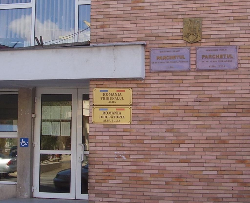 Președintele Nicușor Dan numește sute de judecători și procurori prin decrete: Detalii despre numirile din Alba