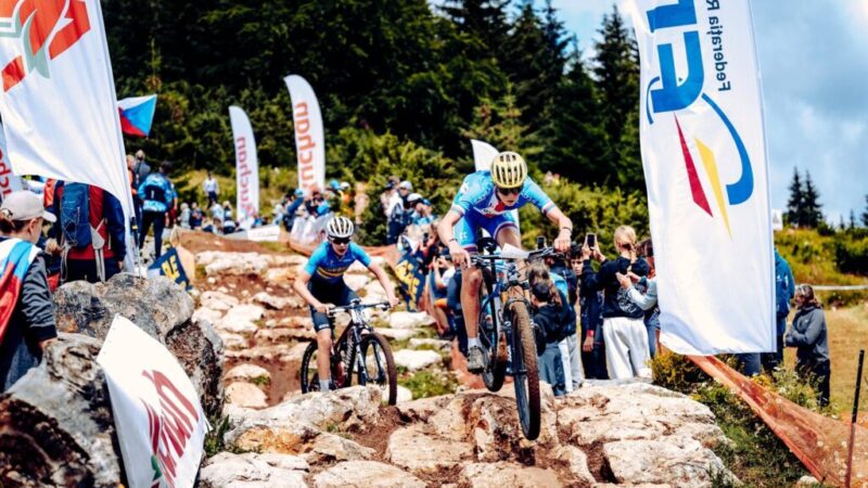 România găzduiește Campionatul European de MTB pentru Tineret la Cheile Grădiștei