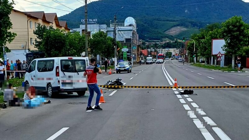 Tragedie pe DN1 la Codlea: Un tânăr de 20 de ani a decedat, iar fratele său geamăn a fost rănit