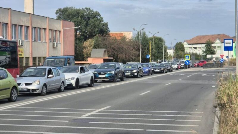 Accesul mașinilor poluante ar putea fi limitat în anumite orașe. Detalii din noul Cod al Urbanismului