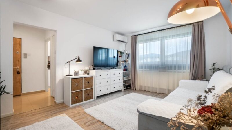 Apartament Modern cu 3 Camere Disponibil în Zona Gării din Brașov