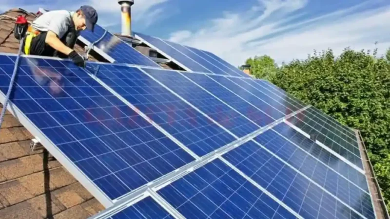 Casa Verde Baterii 2026: Proprietarii cu panouri solare pot adăuga baterii cu sprijin financiar de la stat