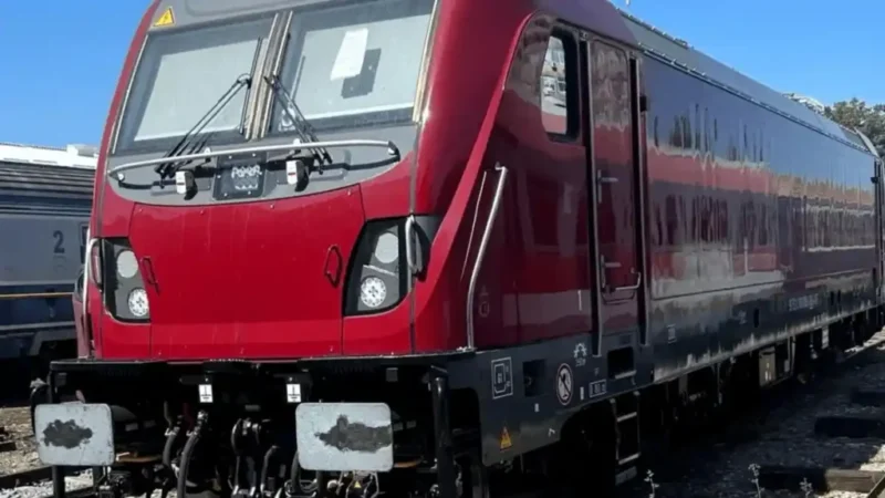 CFR Călători a recepționat primele cinci locomotive electrice Traxx Passenger: Vor opera și pe trasee din Alba