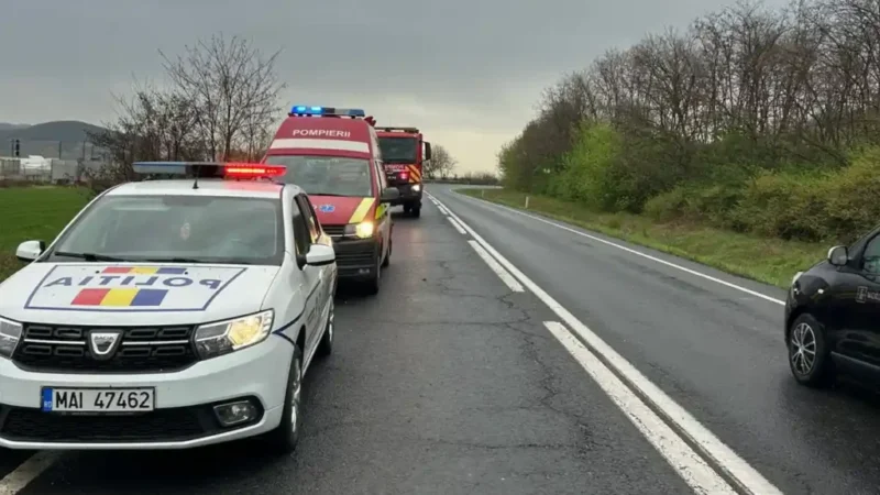 Coliziune pe DN 75 la Sălciua: Impact între o autoutilitară și un autoturism, trafic dificil