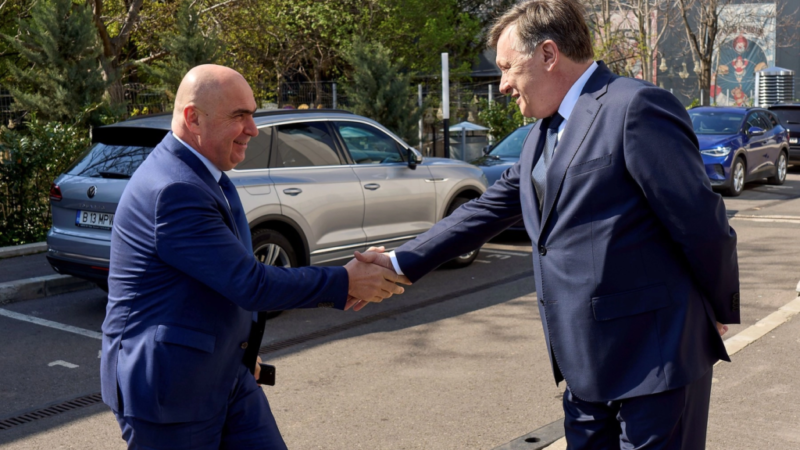 Crin Antonescu critică propaganda lui Bolojan: „Sunt destui naivi în România care să creadă”