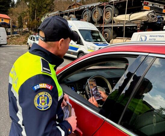 Doi șoferi din Brașov, anchetați penal după ce au fost depistați băuți la volan
