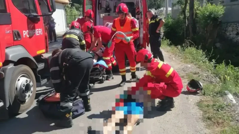 FOTO ACTUALIZAT | Incident rutier în Sohodol: Trei persoane au primit îngrijiri medicale după ce un ATV s-a răsturnat într-o vale