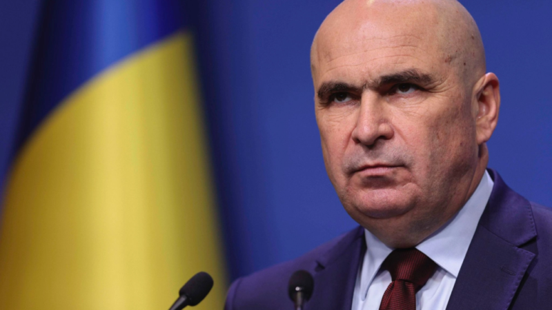 Ilie Bolojan acuză PSD pentru nereușita legii salarizării și critică poziția lui Nicușor Dan